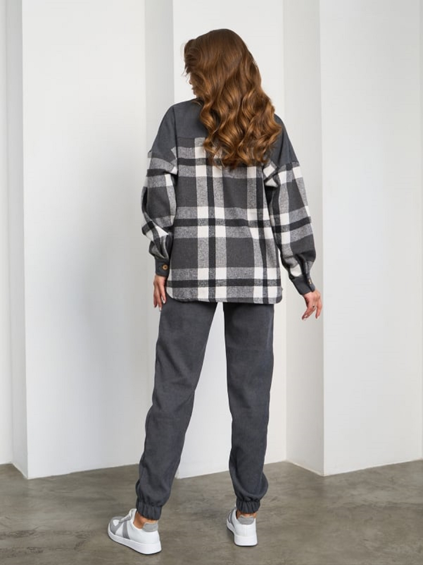 Костюм ISSA Plus модель SA_657_темно_серый Фото