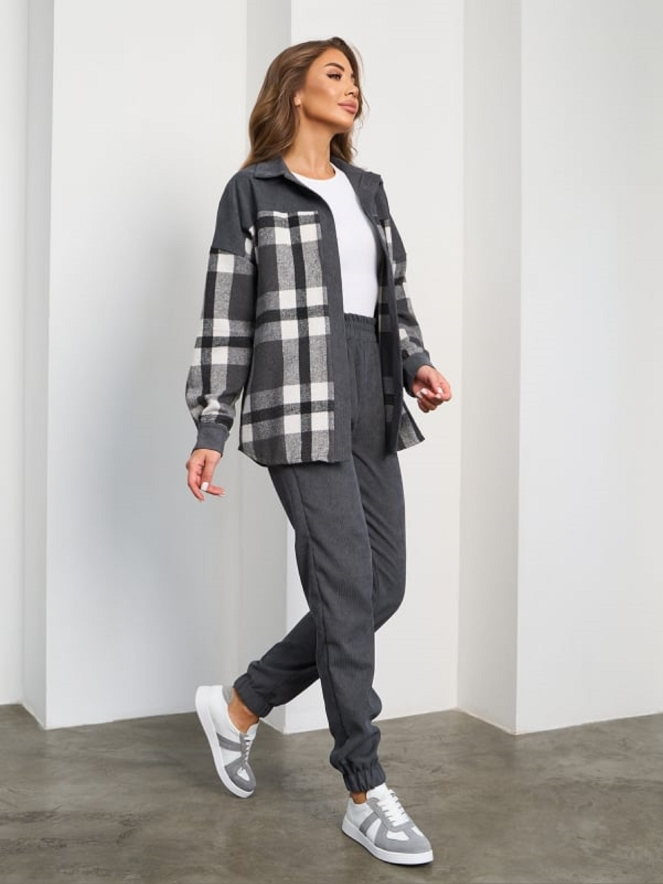 Повсякденний костюм ISSA Plus модель SA_657_темно_серый Фото