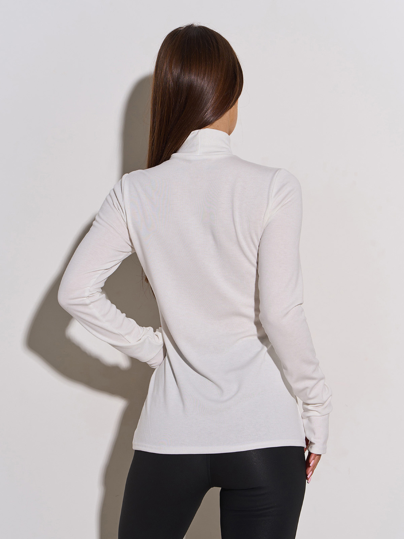 Лонгслив ISSA Plus модель 15300_молочный Фото