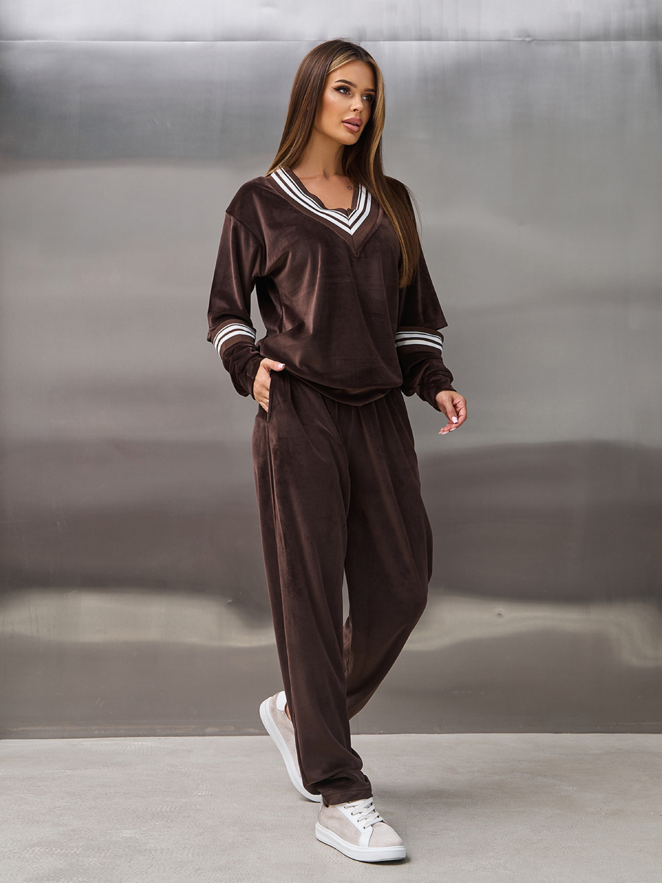 Повседневный костюм ISSA Plus модель 15307_темно_коричневый Фото