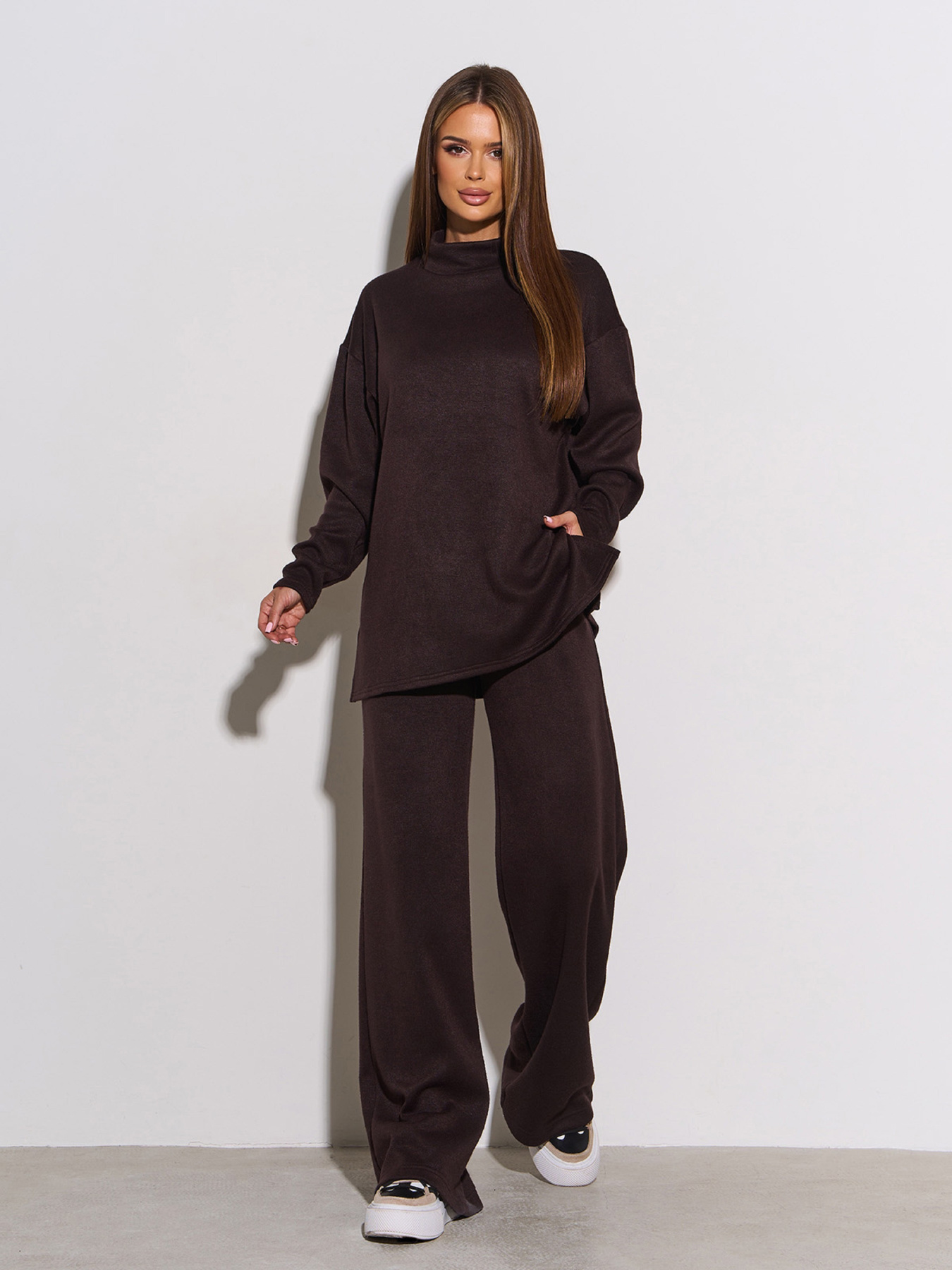 Повседневный костюм ISSA Plus модель 15309_темно_коричневый Повседневный костюм ISSA Plus модель 15309_темно_коричневый Фото