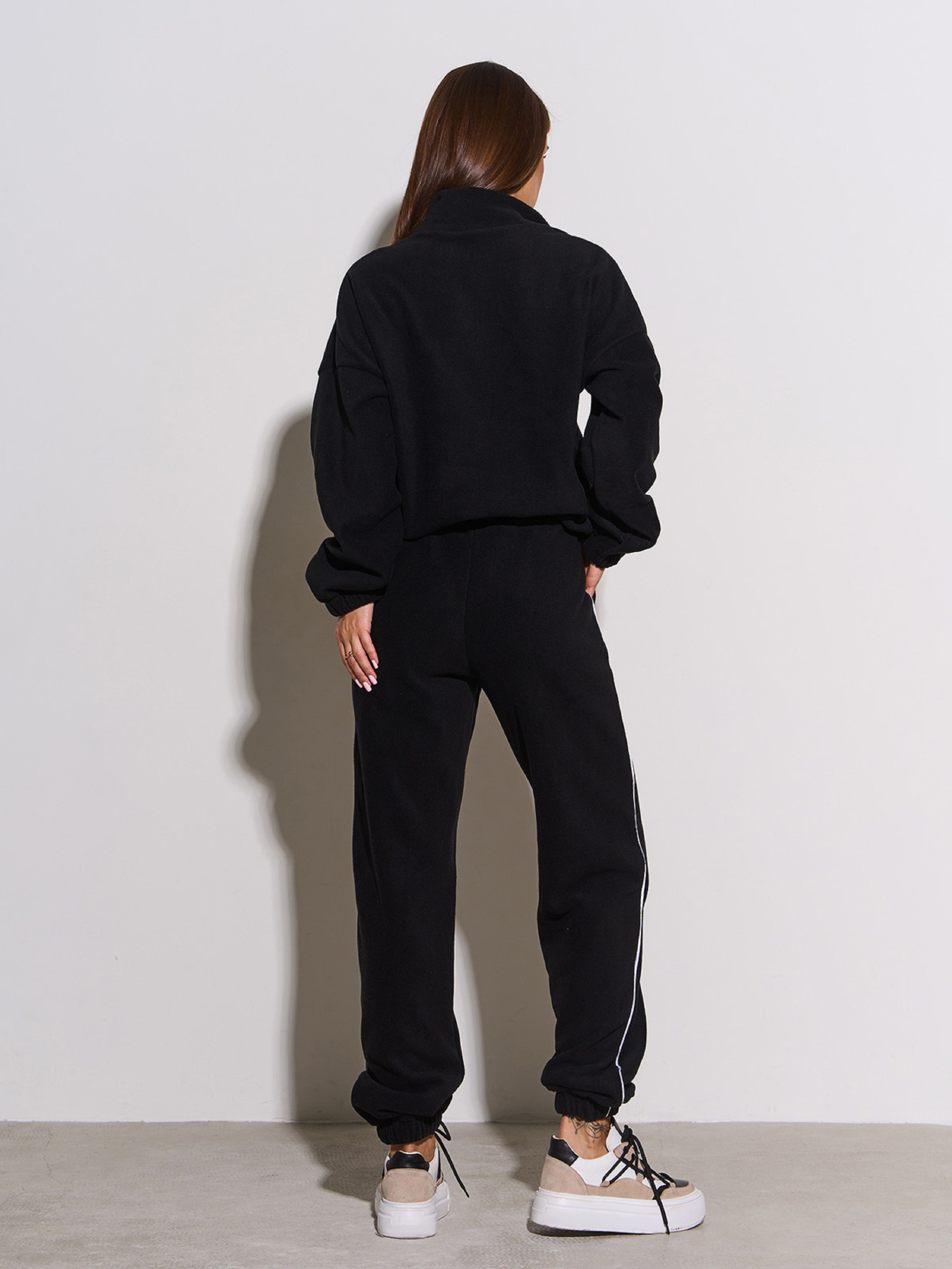 Спортивный костюм ISSA Plus модель SA-668_черный Фото