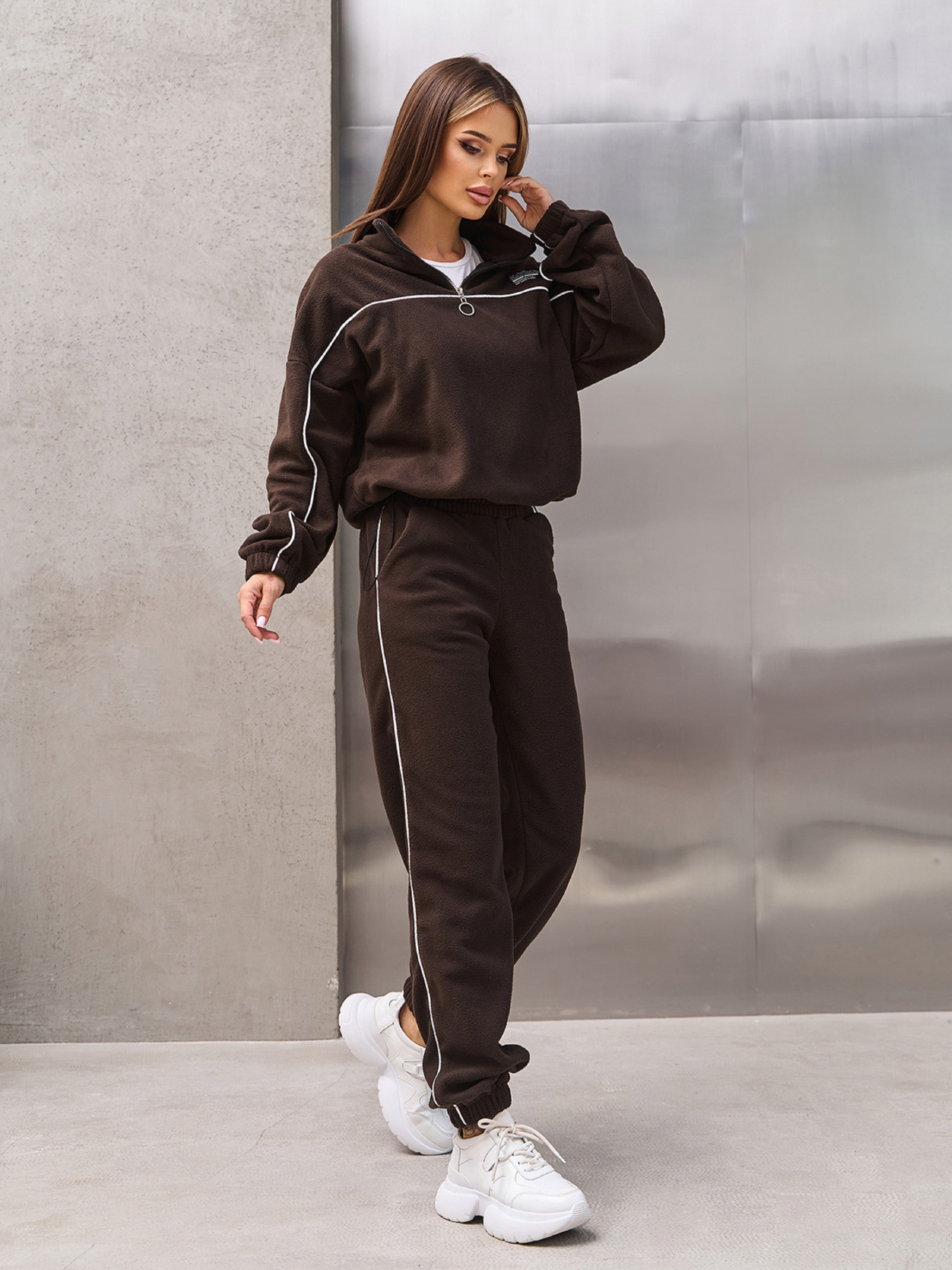Спортивный костюм ISSA Plus модель SA-668_коричневый Фото