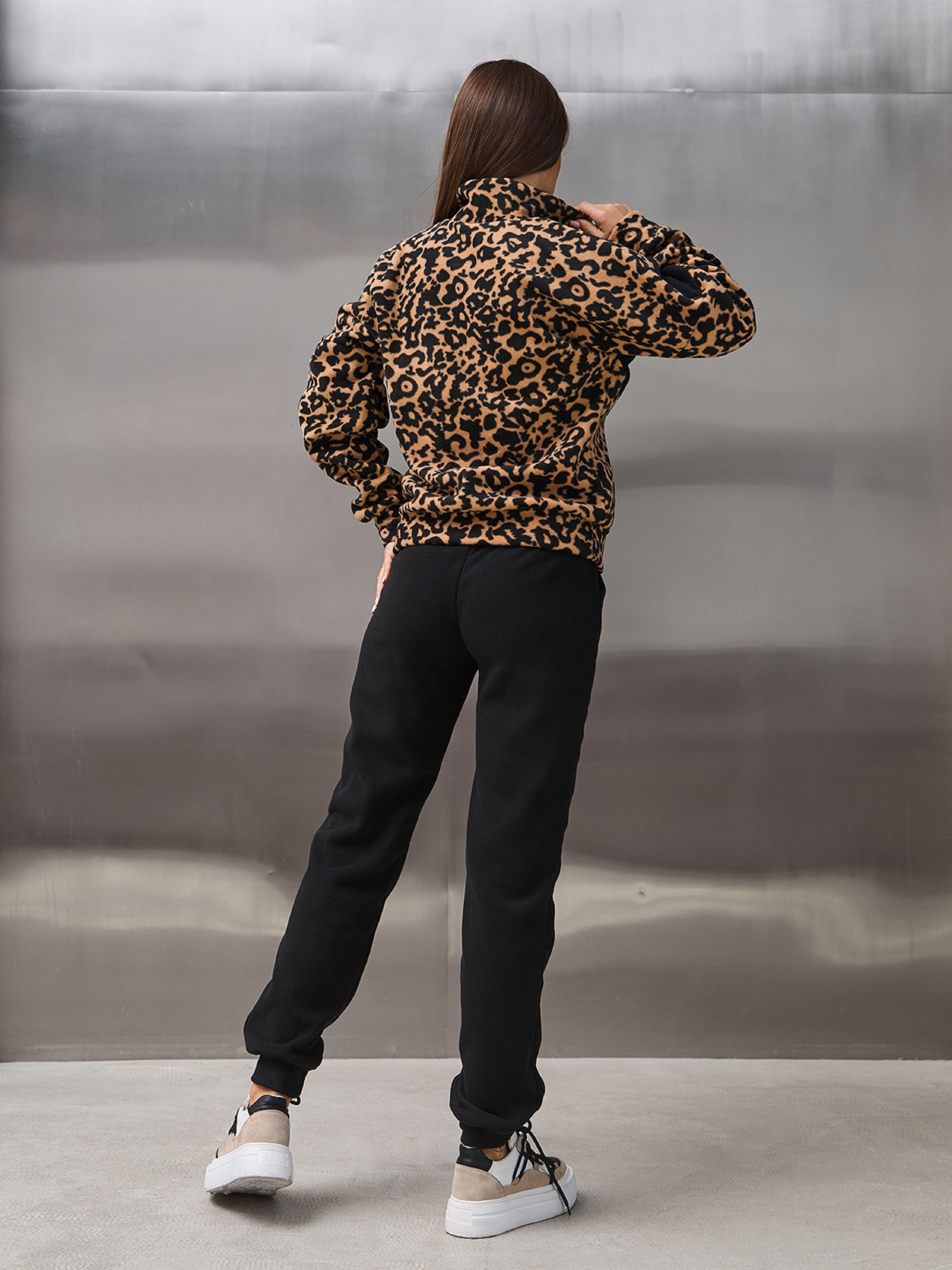 Спортивный костюм ISSA Plus модель SA-669_черный_бежевый Фото