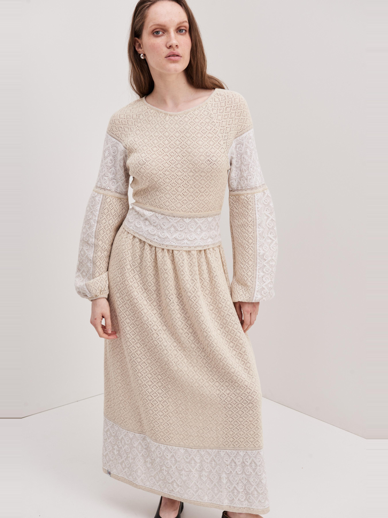 Вышиванки MEREZHKA модель vl1008 Фото