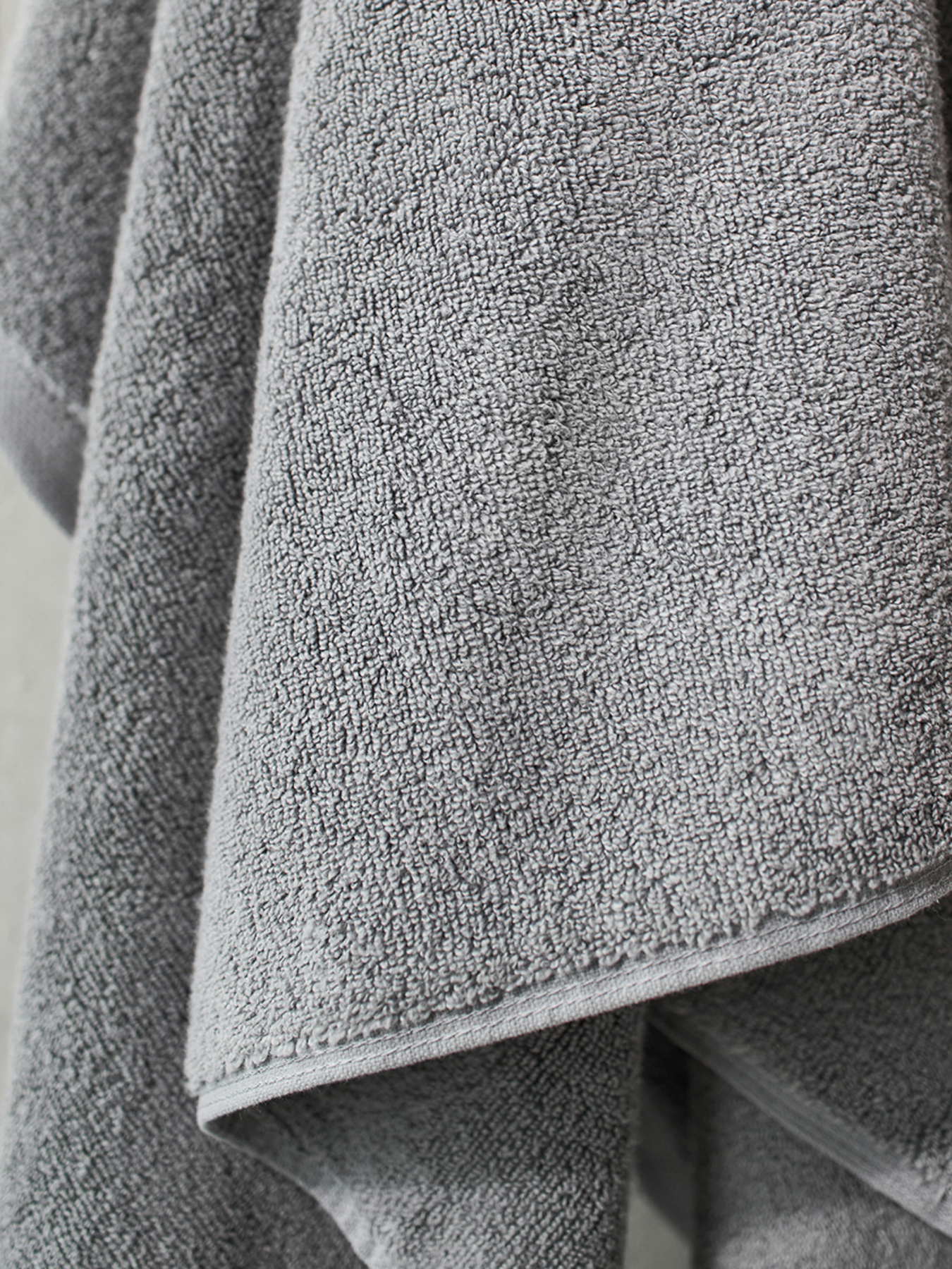 Полотенце из натурального хлопка "Нежность" серое MBM HOME модель BT-11 GRAY Фото