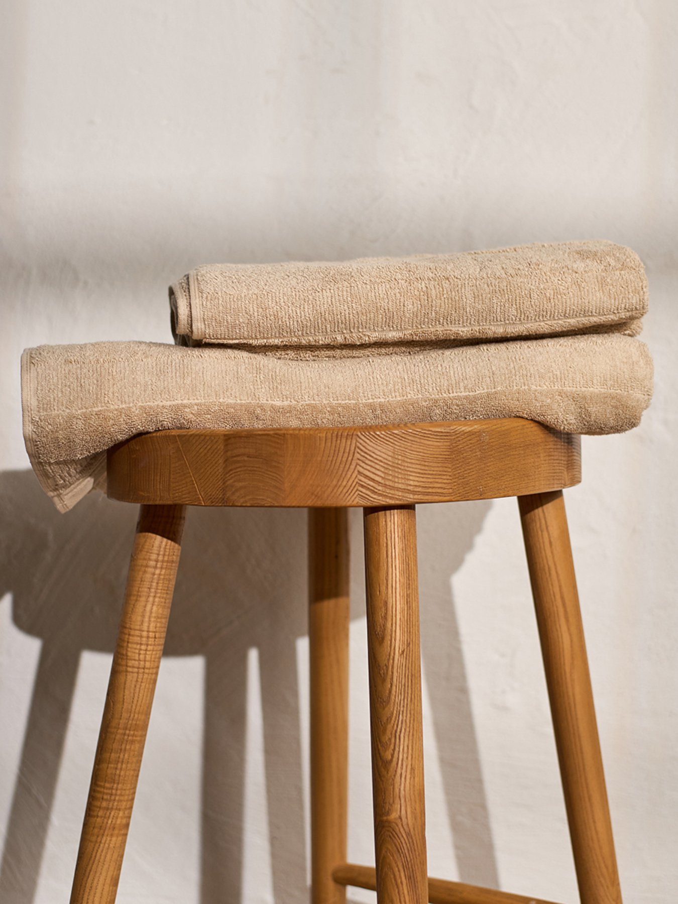 Полотенце из натурального хлопка "Вдохновение" бежевое MBM HOME модель BT-12 BEIGE Фото