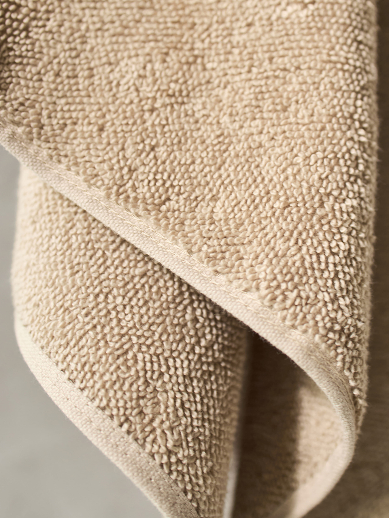 Полотенце из натурального хлопка "Прикосновение" бежевое MBM MY HOME модель BT-13 BEIGE Фото