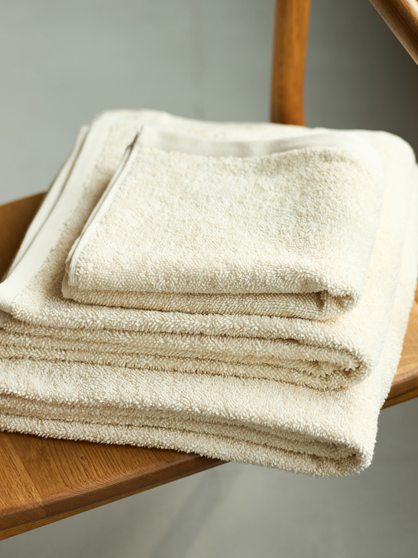 Рушник з натуральної бавовни "Дотик" айворі MBM MY HOME модель BT-13 IVORY Фото