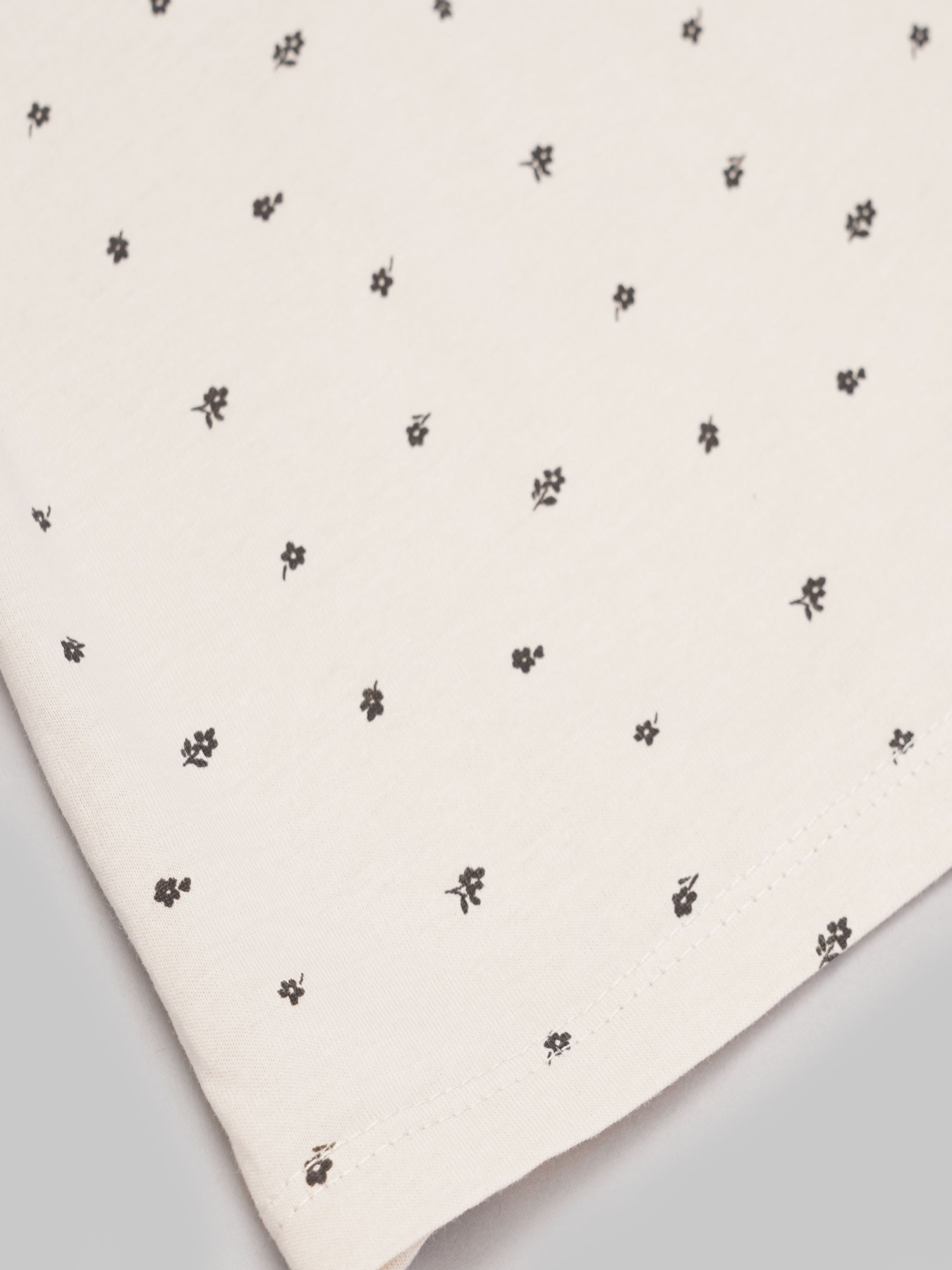 Футболка H&M модель 74542 Фото