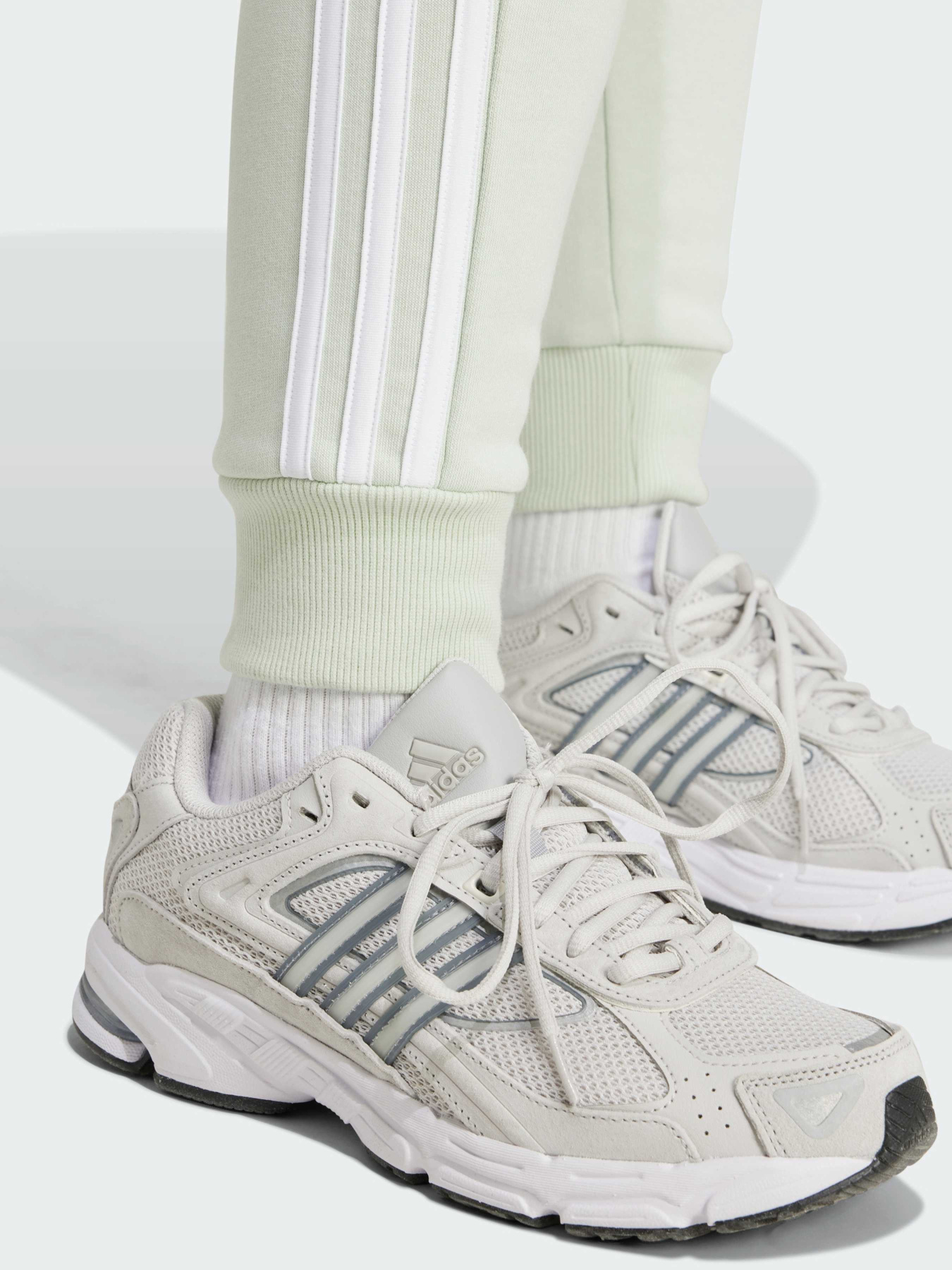 Повседневные штаны Adidas модель JH3686 Фото