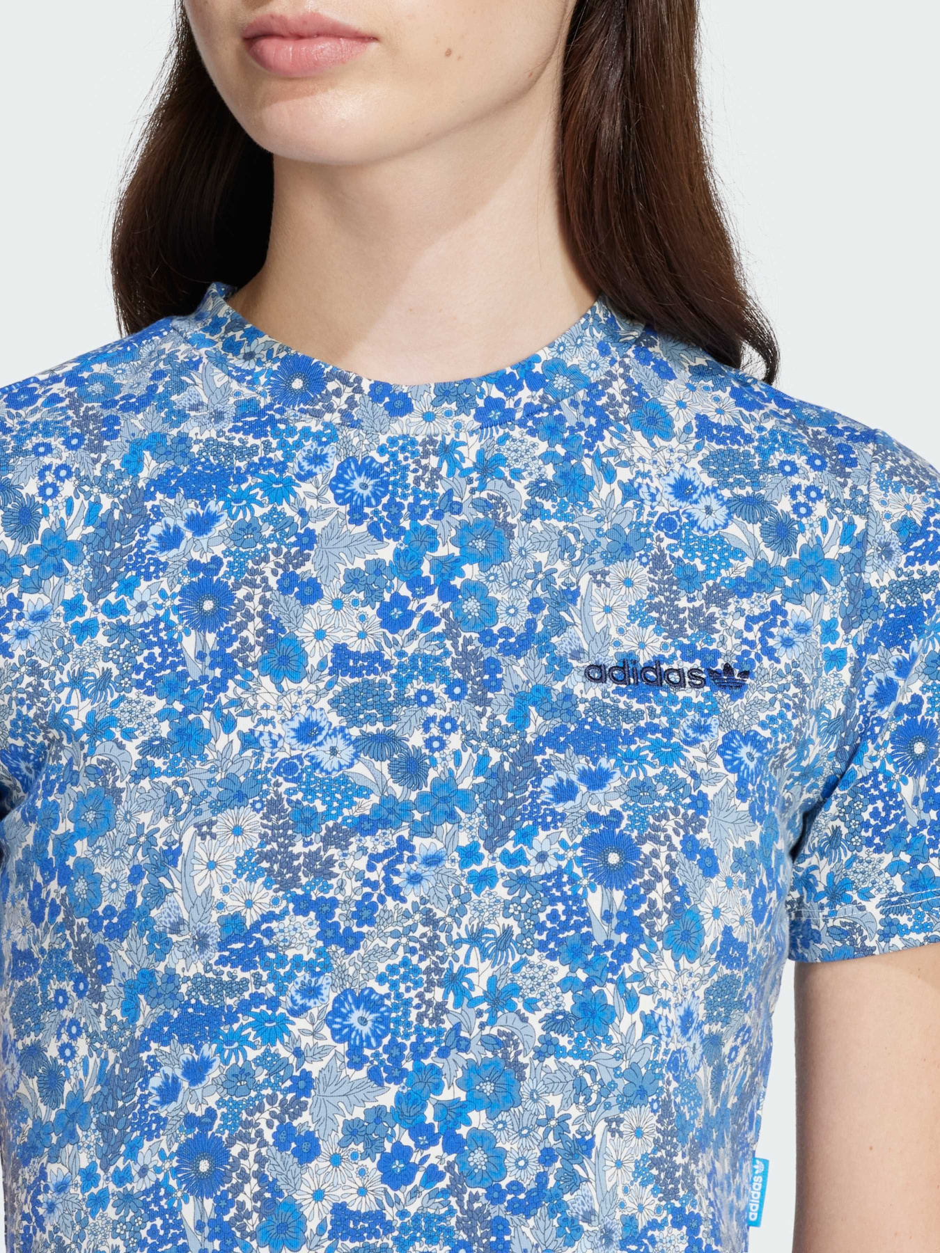 Спортивный топ Adidas модель JC5311 Фото