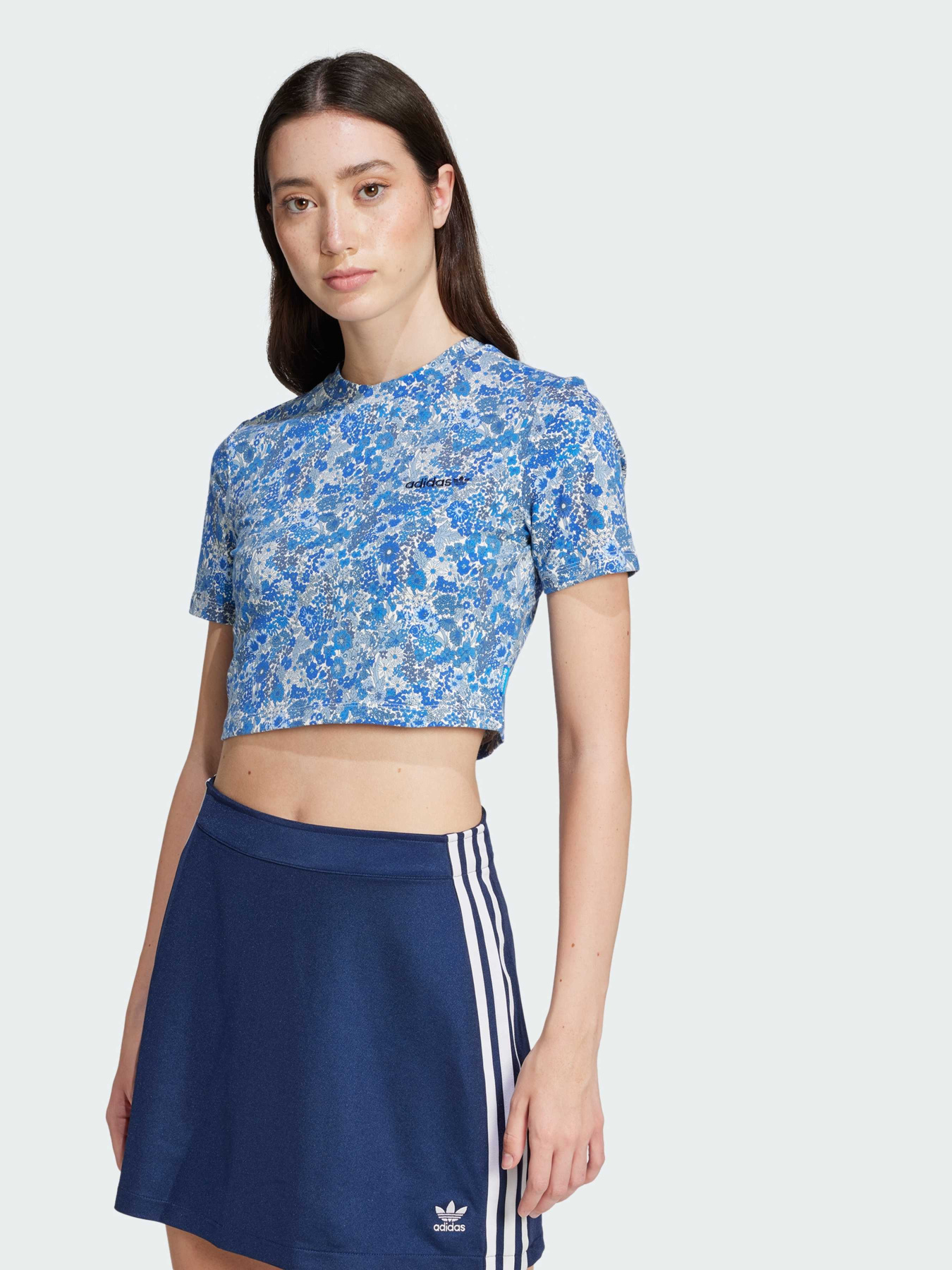 Спортивный топ Adidas модель JC5311 Фото