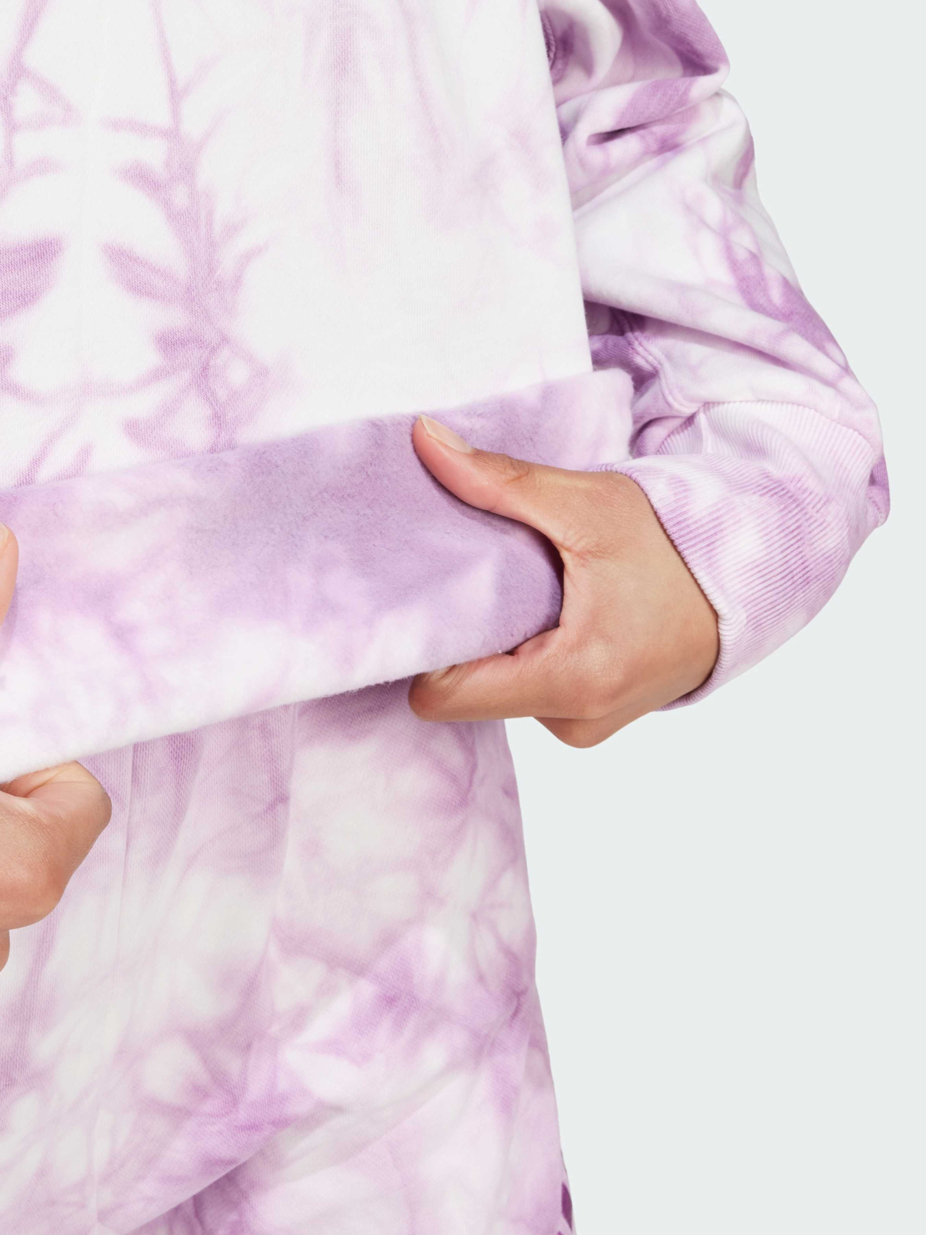 Худі Adidas модель IY6867 Худі Adidas модель IY6867 Фото