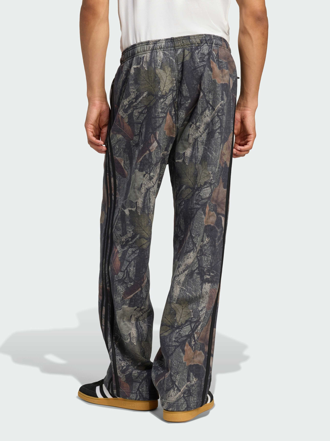 Брюки повседневные Adidas Superstar модель JY2773 Фото