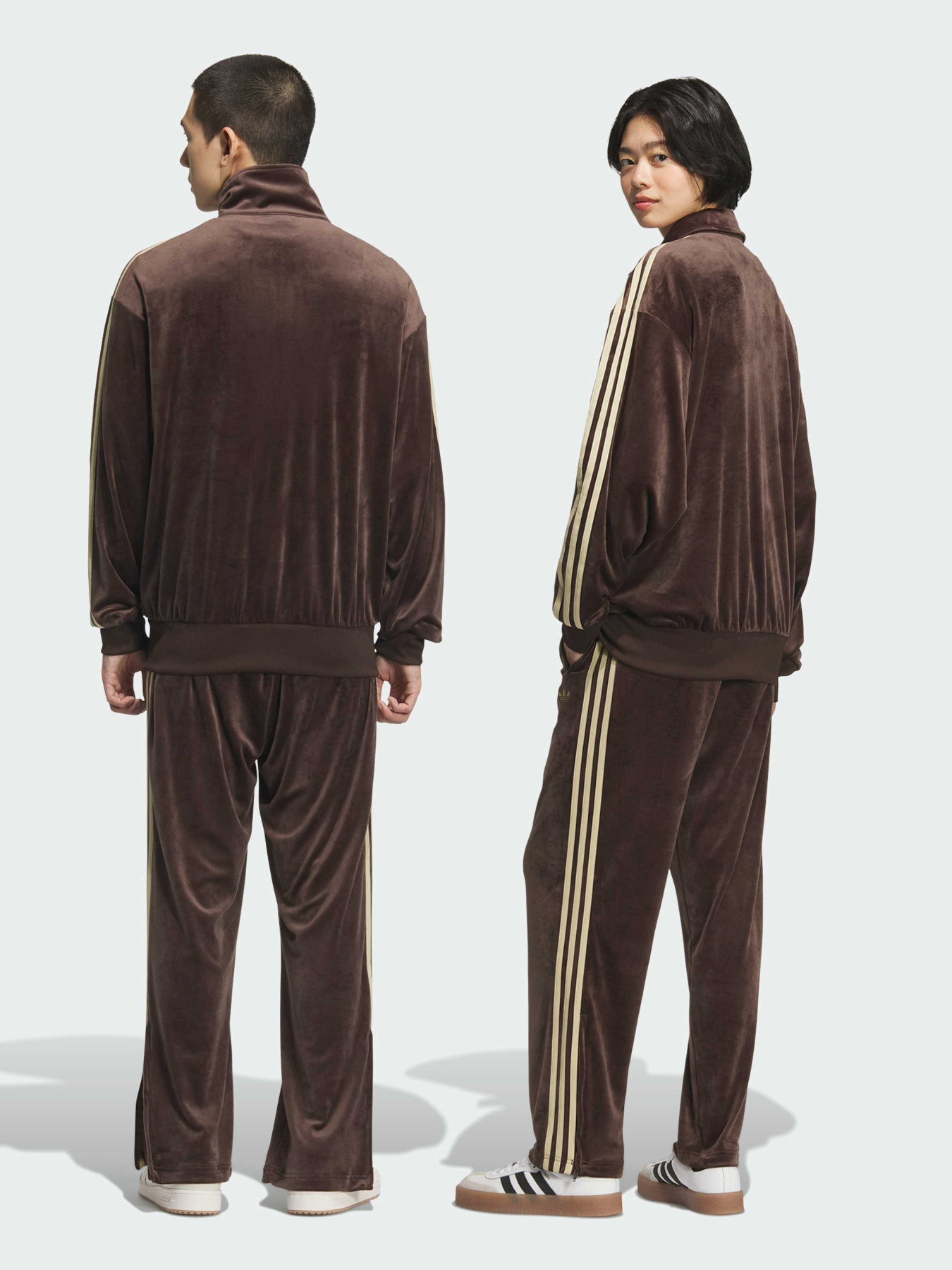 Брюки повседневные Adidas Adicolor модель KD9384 Фото