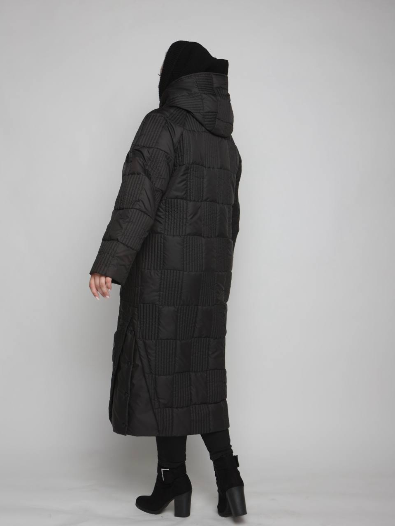 Пальто з утеплювачем UVENTUM модель 1069-r-BLC Фото