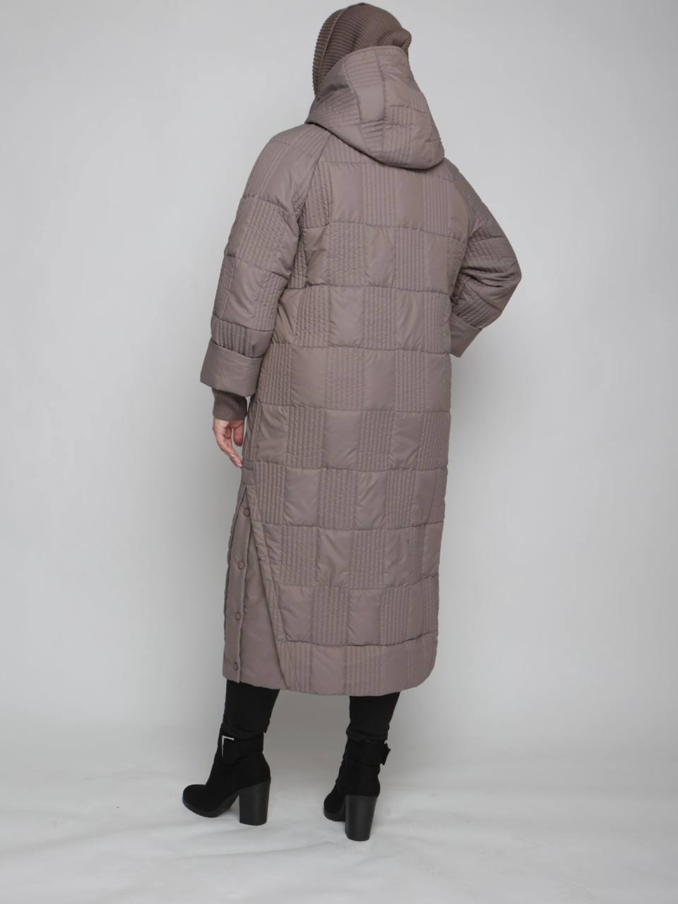 Пальто з утеплювачем UVENTUM модель 1069-r-mocha Пальто з утеплювачем UVENTUM модель 1069-r-mocha Фото