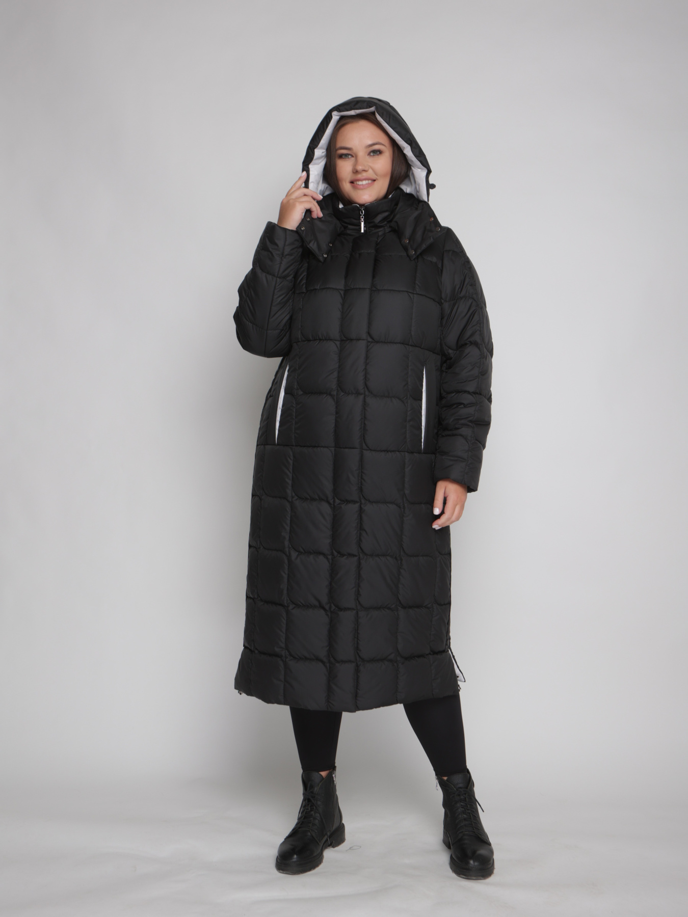 Пальто з утеплювачем UVENTUM модель 1089-r-BLC Пальто з утеплювачем UVENTUM модель 1089-r-BLC Фото