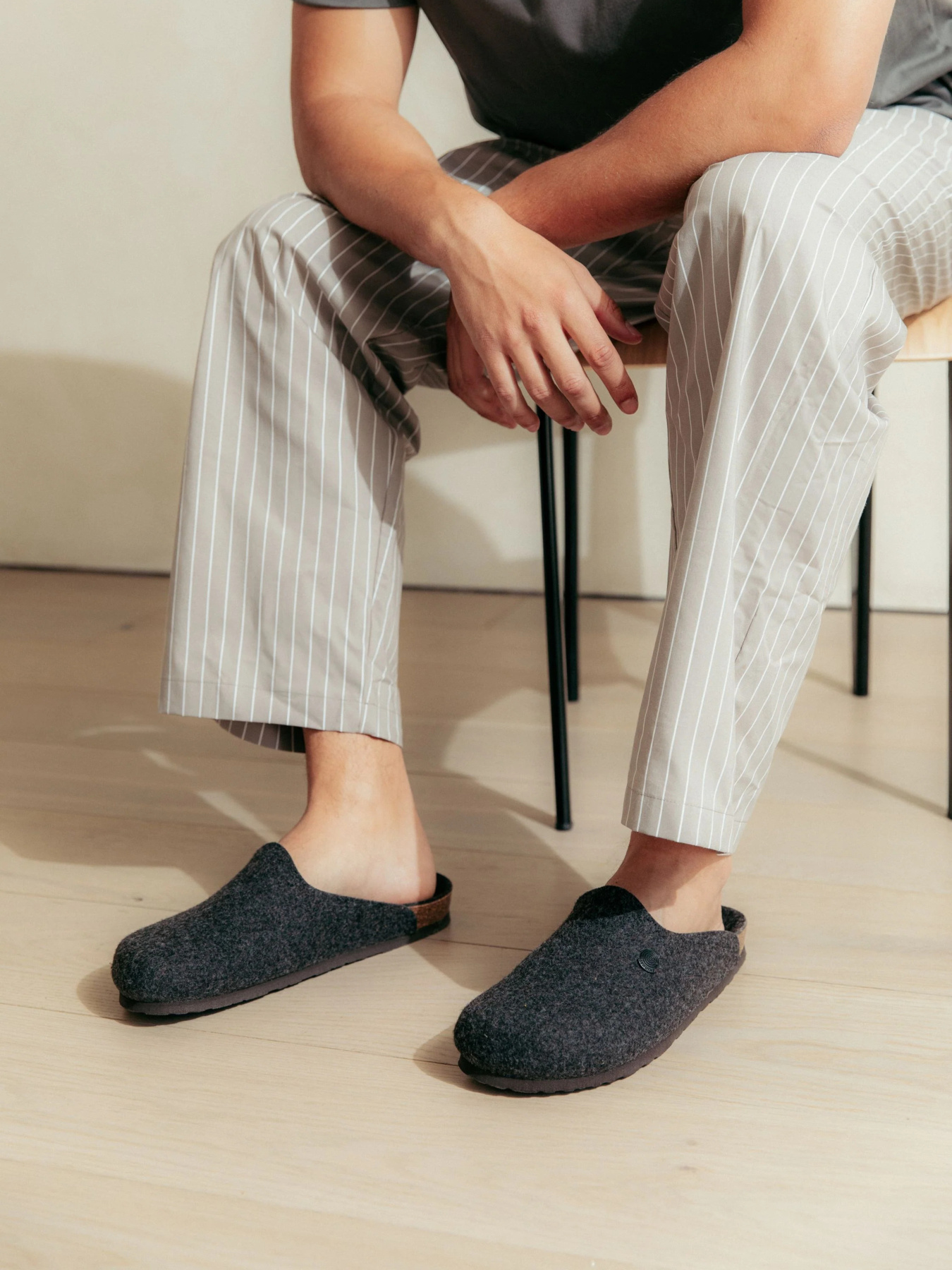 Сабо GENUINS модель G105510 Фото