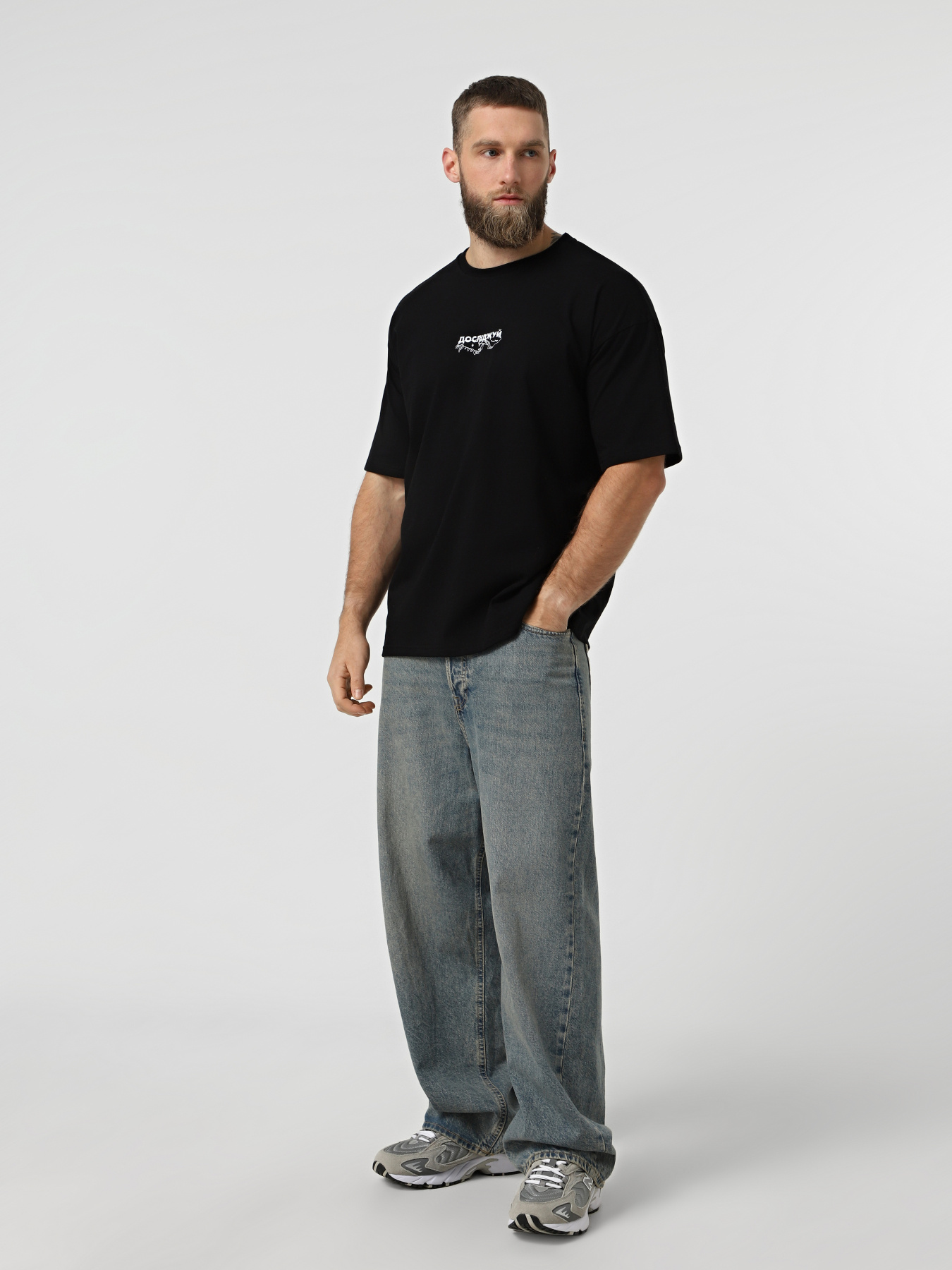 Футболка Bezlad Вовк модель futbolka-doslidzhuy-vovk-chorna Фото