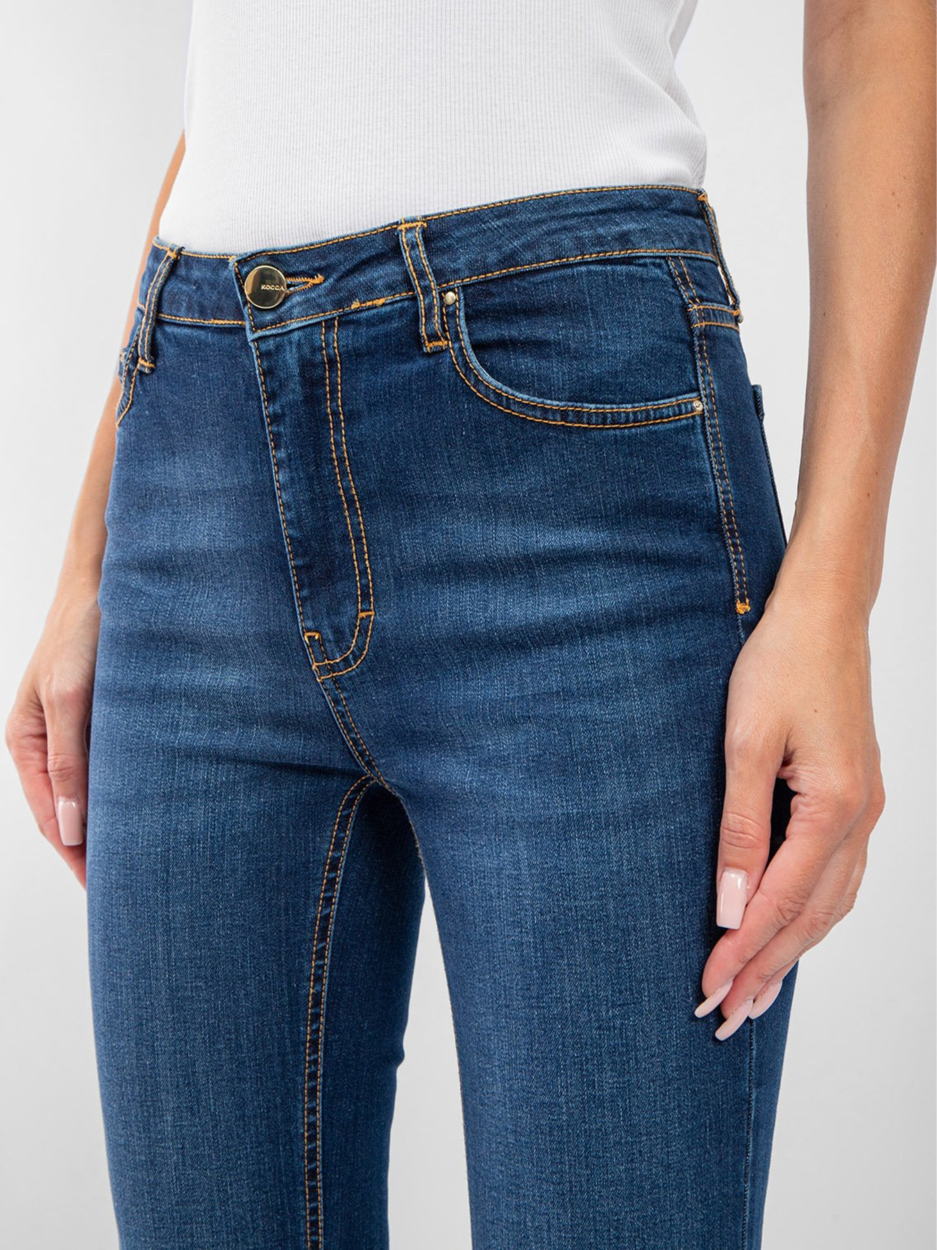Джинси кльош KOCCA модель A25PPD7719ABUNL348 Фото