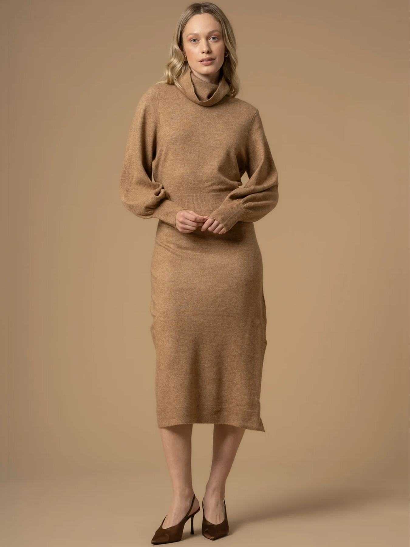 Сукня міді KOCCA модель A25PAB7278ABUN40001 Фото