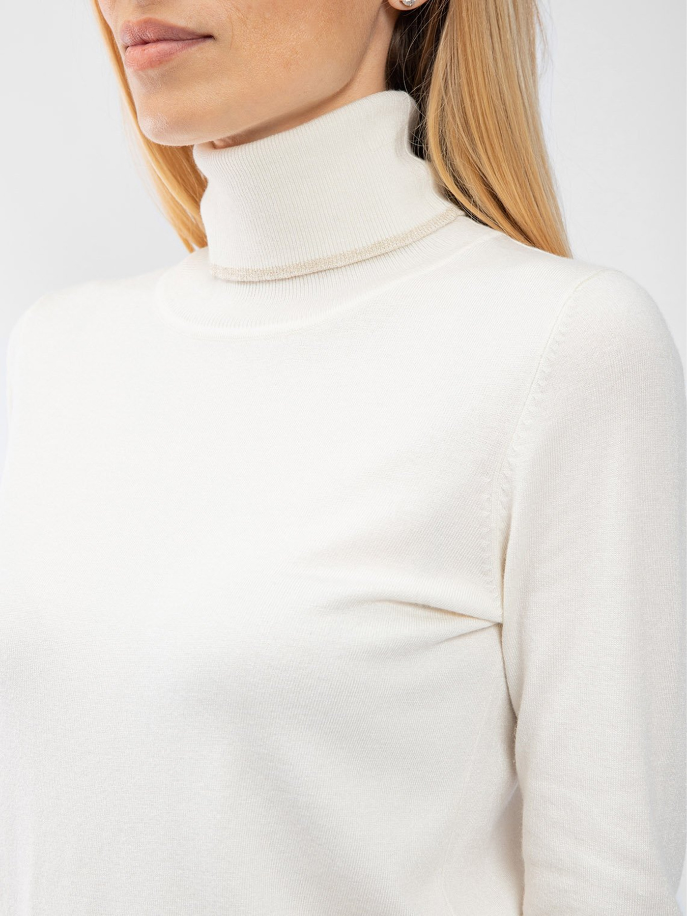 Водолазка KOCCA модель A25PMA7364ABUN60725 Фото