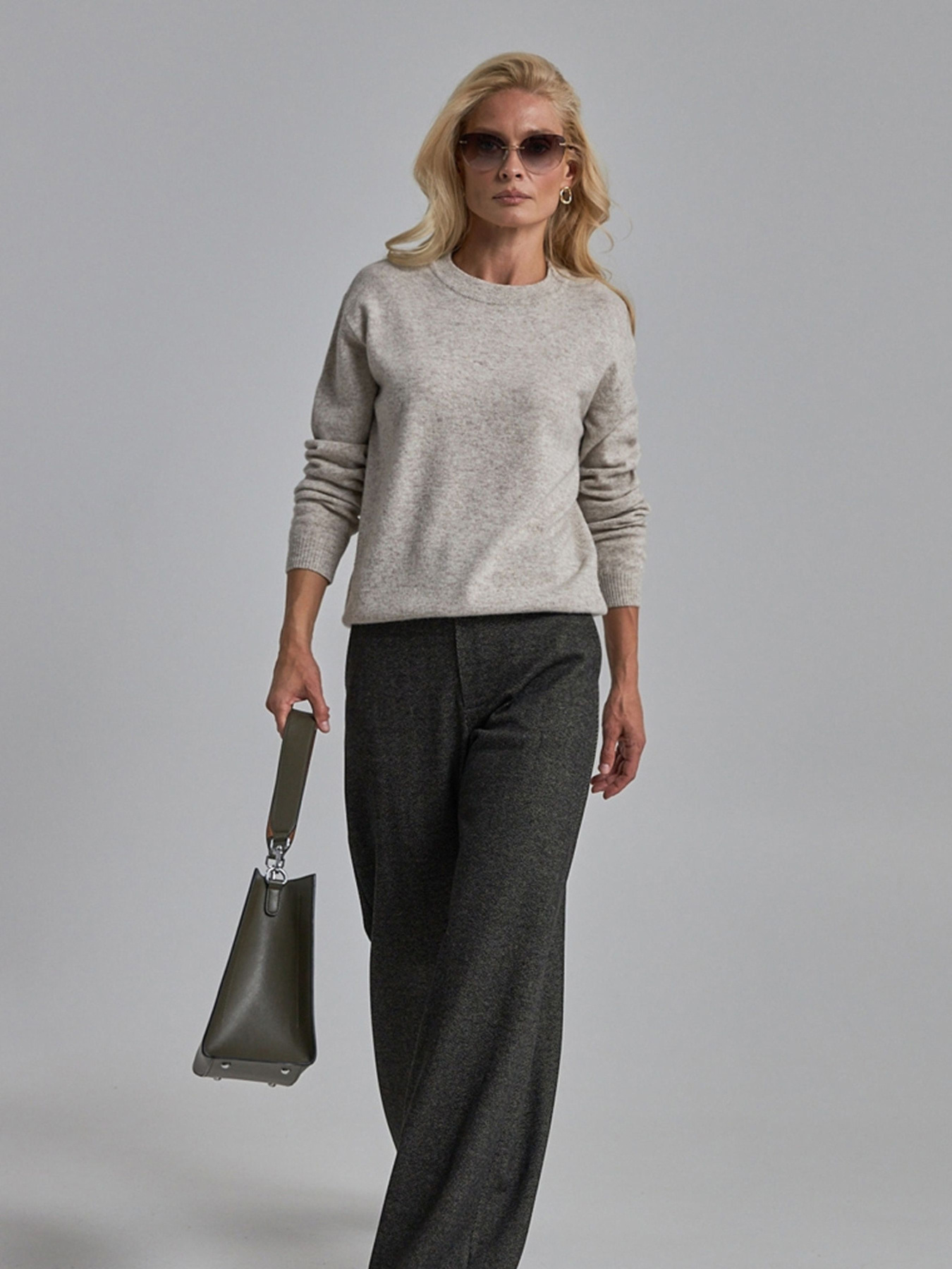 Джемпер TrikoBakh модель 2899-naturalxnij Фото