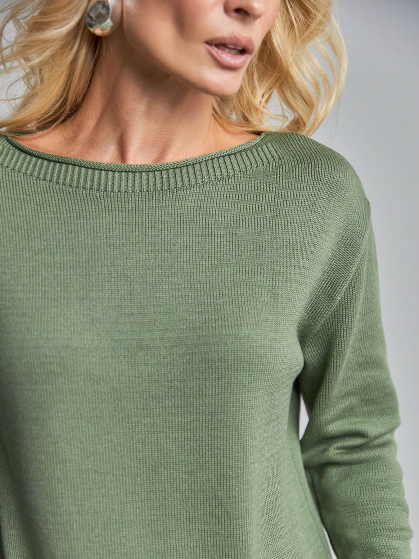 Джемпер TrikoBakh модель 2892-olivkovij Фото