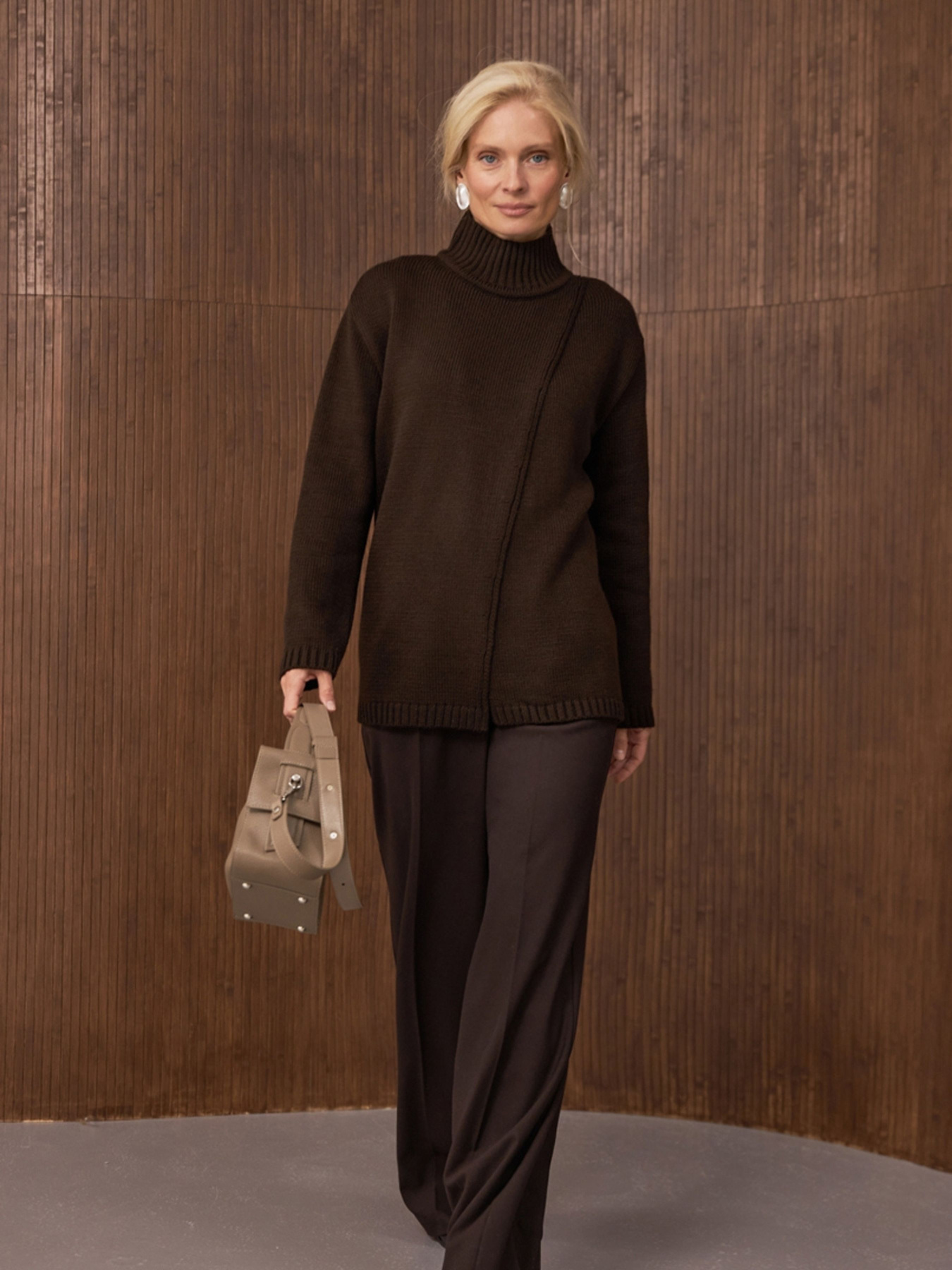 Свитер TrikoBakh модель 2888-grkij-shokolad Фото