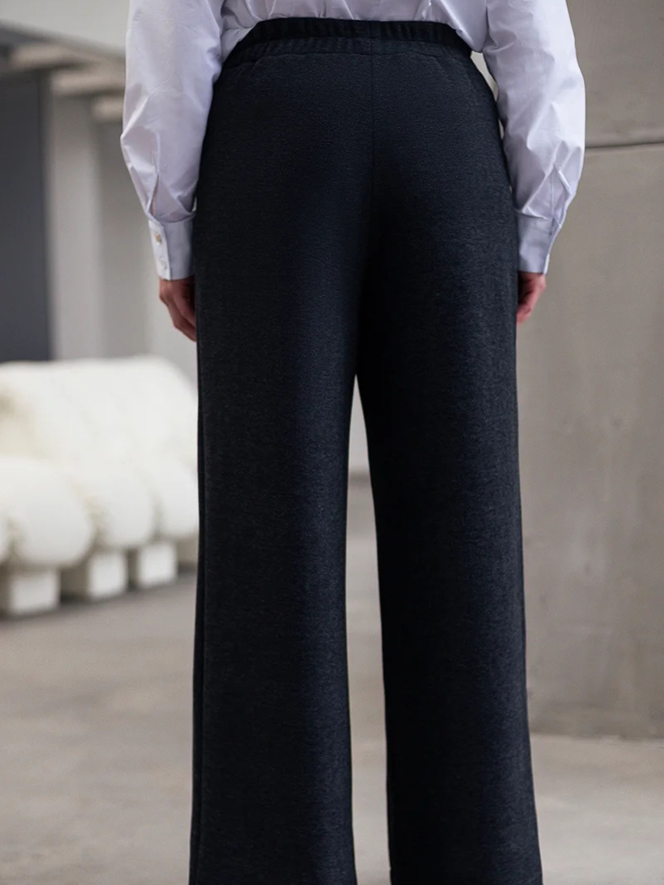 Повседневные штаны Nita модель bryuki-n1408-antracit-24 Фото