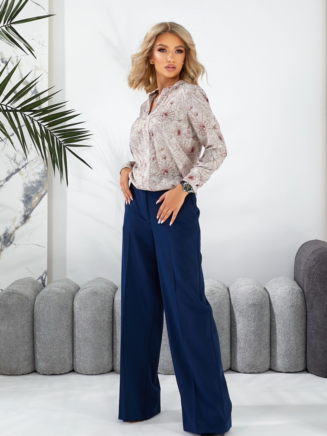 Классические штаны LadyLike модель ll197820063-sinj Фото