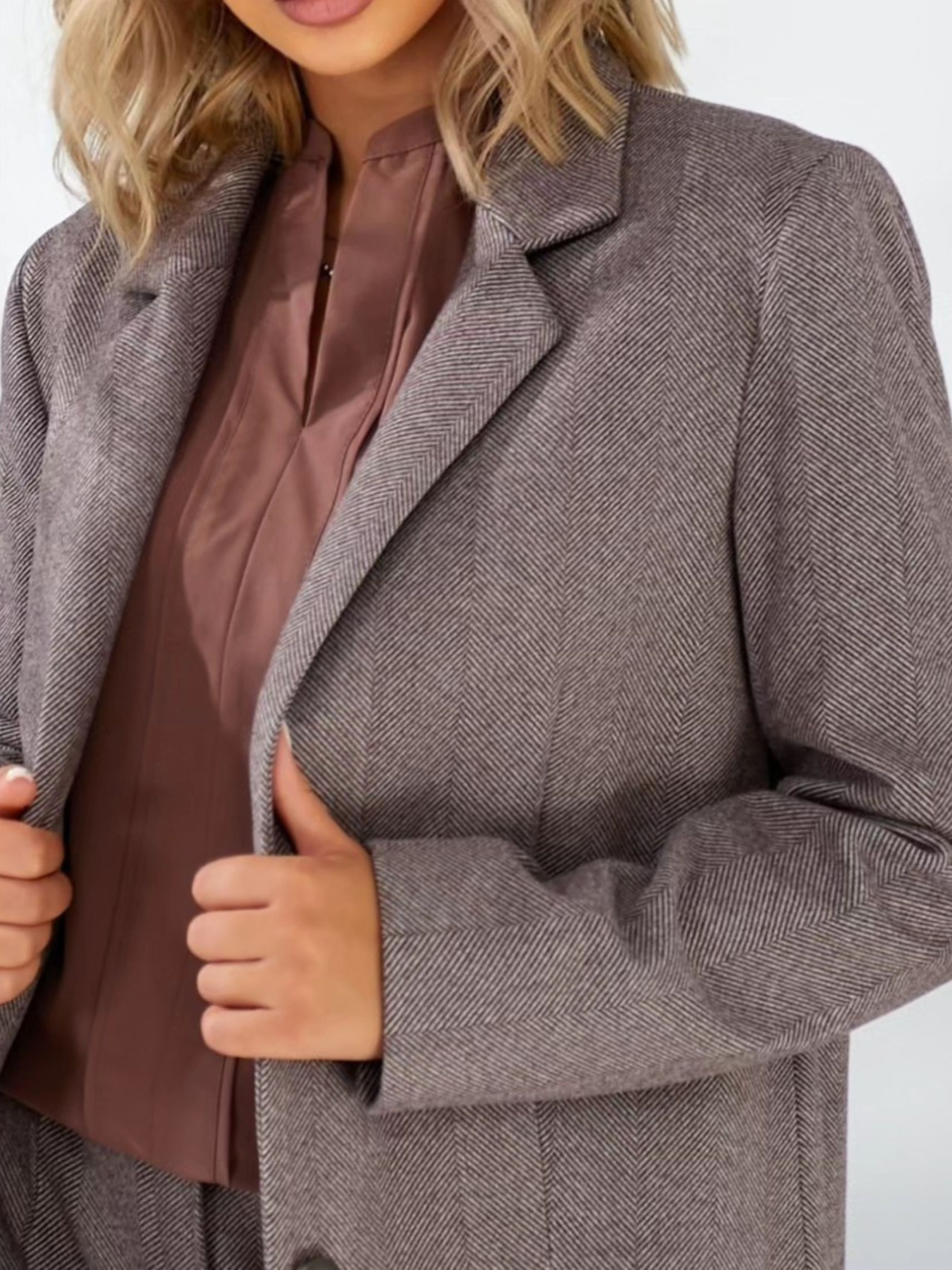 Блуза LadyLike модель ll806110085-korichnevij Блуза LadyLike модель ll806110085-korichnevij Фото