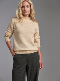 Свитер TrikoBakh модель 2871-shampanx Фото