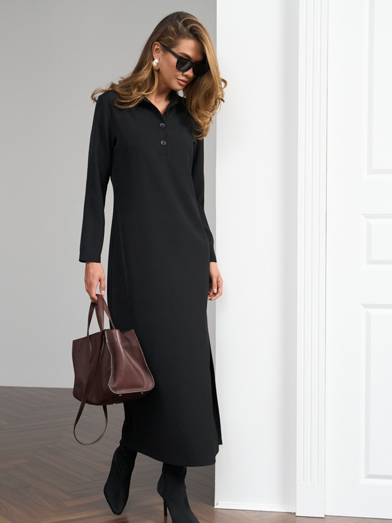 Платье миди TrikoBakh модель 3077-chornij Фото