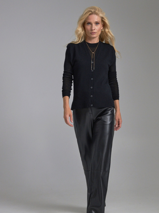 Жилет TrikoBakh модель 2832-chornij Фото