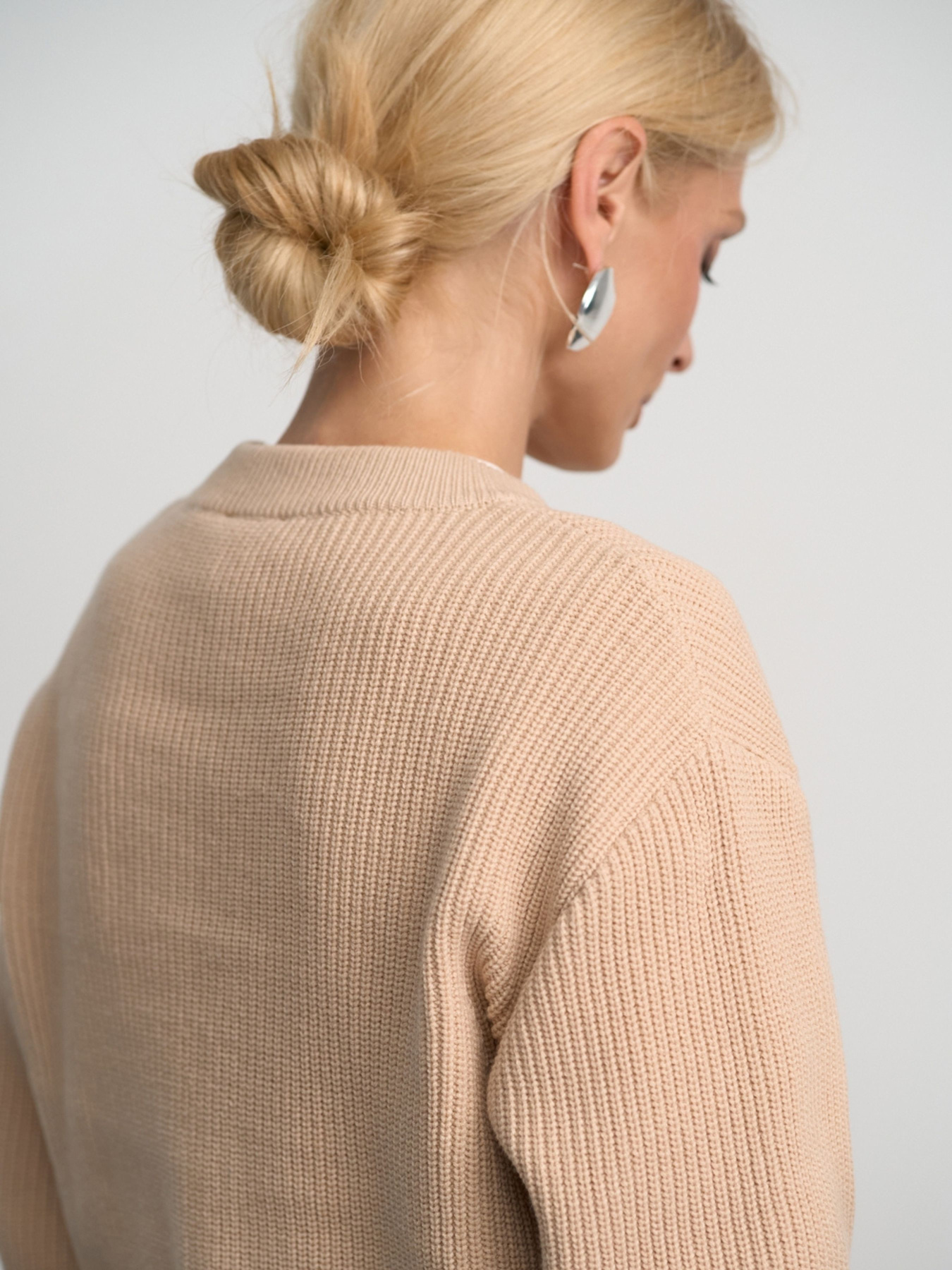 Джемпер TrikoBakh модель 2865-migdalxnij Фото