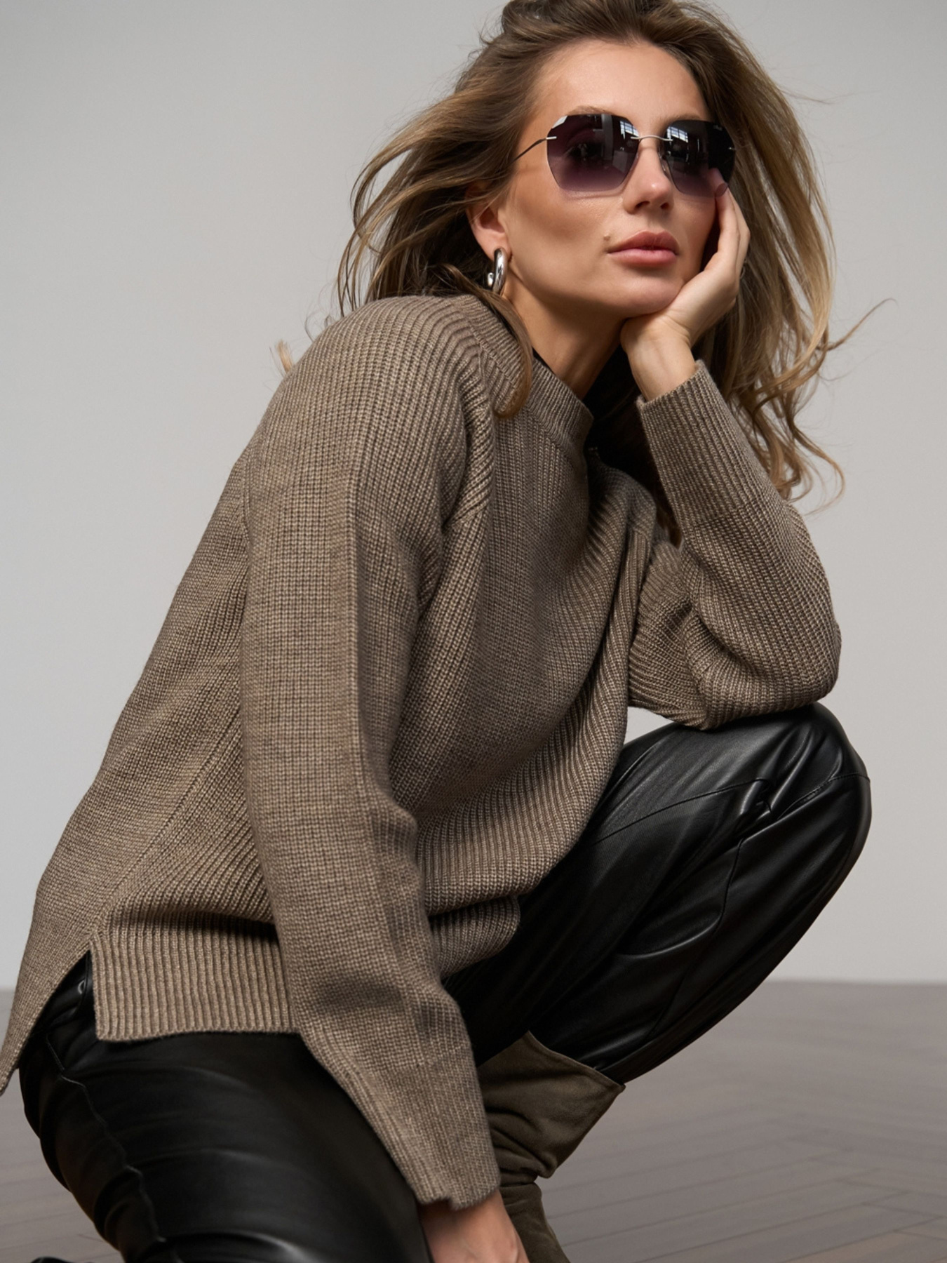 Джемпер TrikoBakh модель 2844-kapuchno Фото