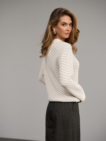 Джемпер TrikoBakh модель 2821-molochnij-z-naturalxnim Фото