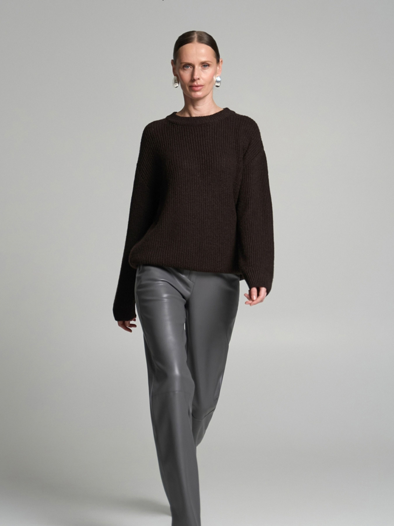 Джемпер TrikoBakh модель 2820-shokoladnij Фото