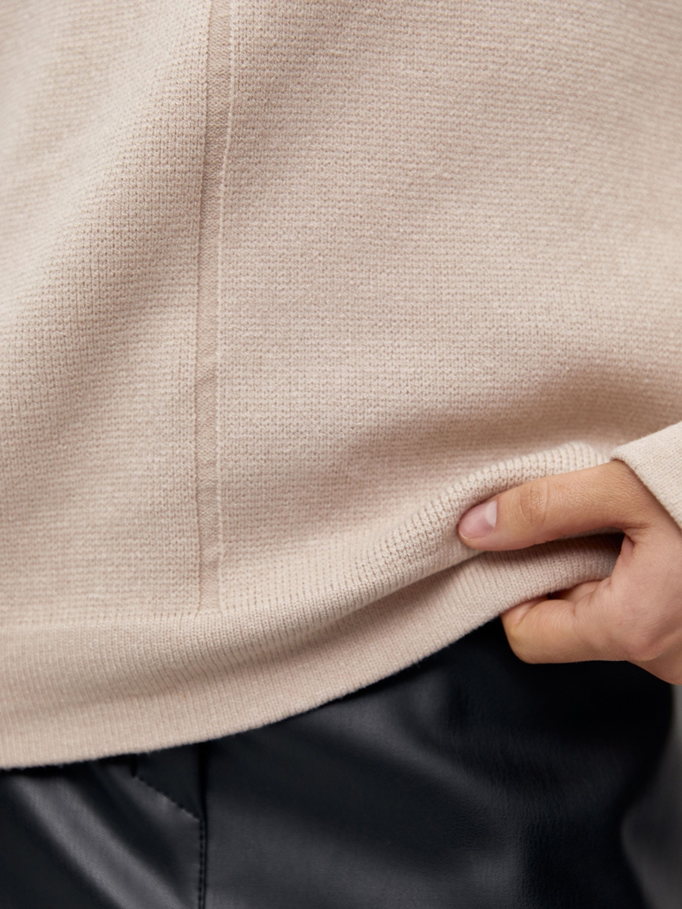 Джемпер TrikoBakh модель 2806-kremovij Фото