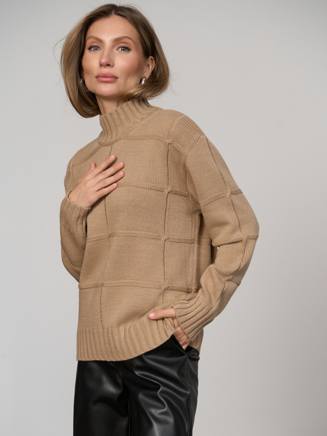 Светр TrikoBakh модель 2804-svtlo-kavovij Светр TrikoBakh модель 2804-svtlo-kavovij Фото