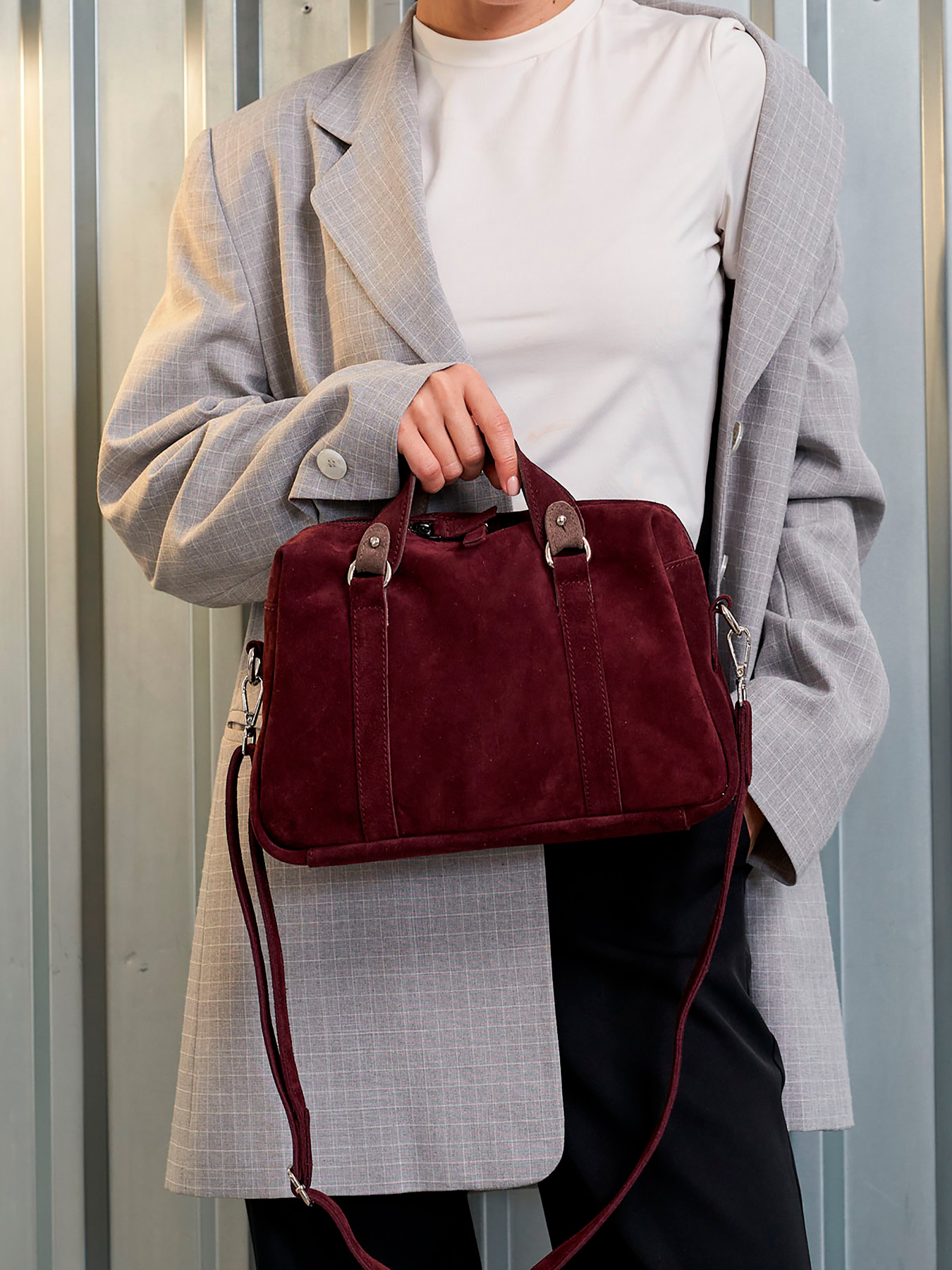 Сумка WeLassie модель zhnocha-shkrqna-sumka-melanq-bordovj Фото