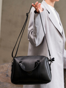 Сумка WeLassie модель sumka-zhnocha-melanq-chornij Фото