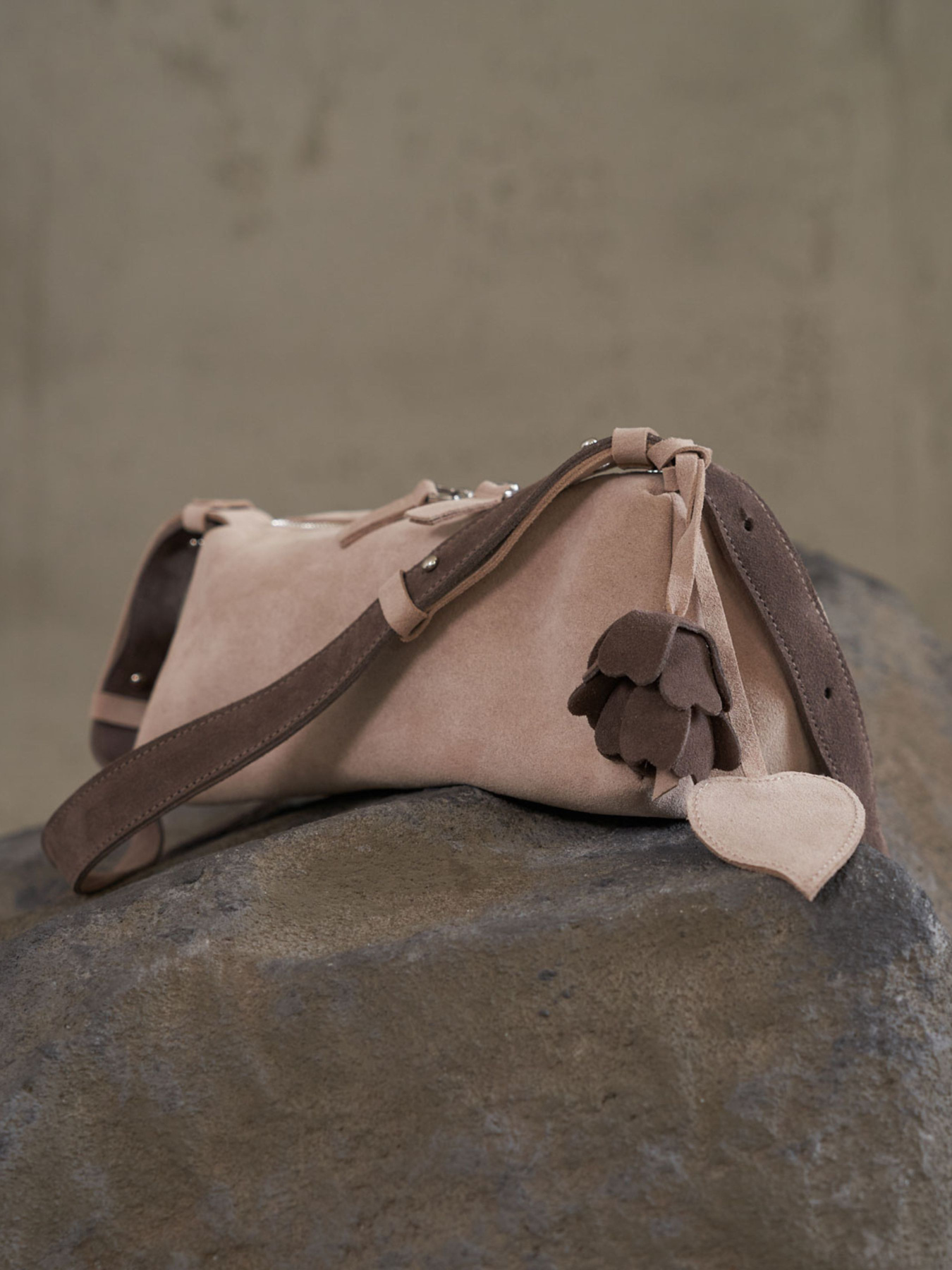 Сумка WeLassie модель shkrqna-zhnocha-sumka-vanessa-bezhevij Фото