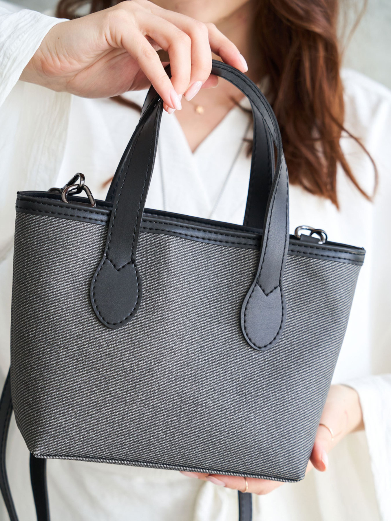 Сумка WeLassie модель zhnocha-sumochka-bitti-chornij Фото