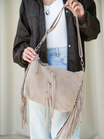 Сумка WeLassie модель shkrqna-zamsheva-zhnocha-sumka-paka-bezhevij Фото