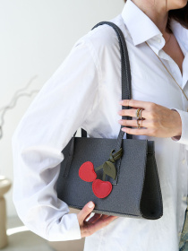 Сумка WeLassie модель zhnocha-sumochka-luanna-chornij Фото