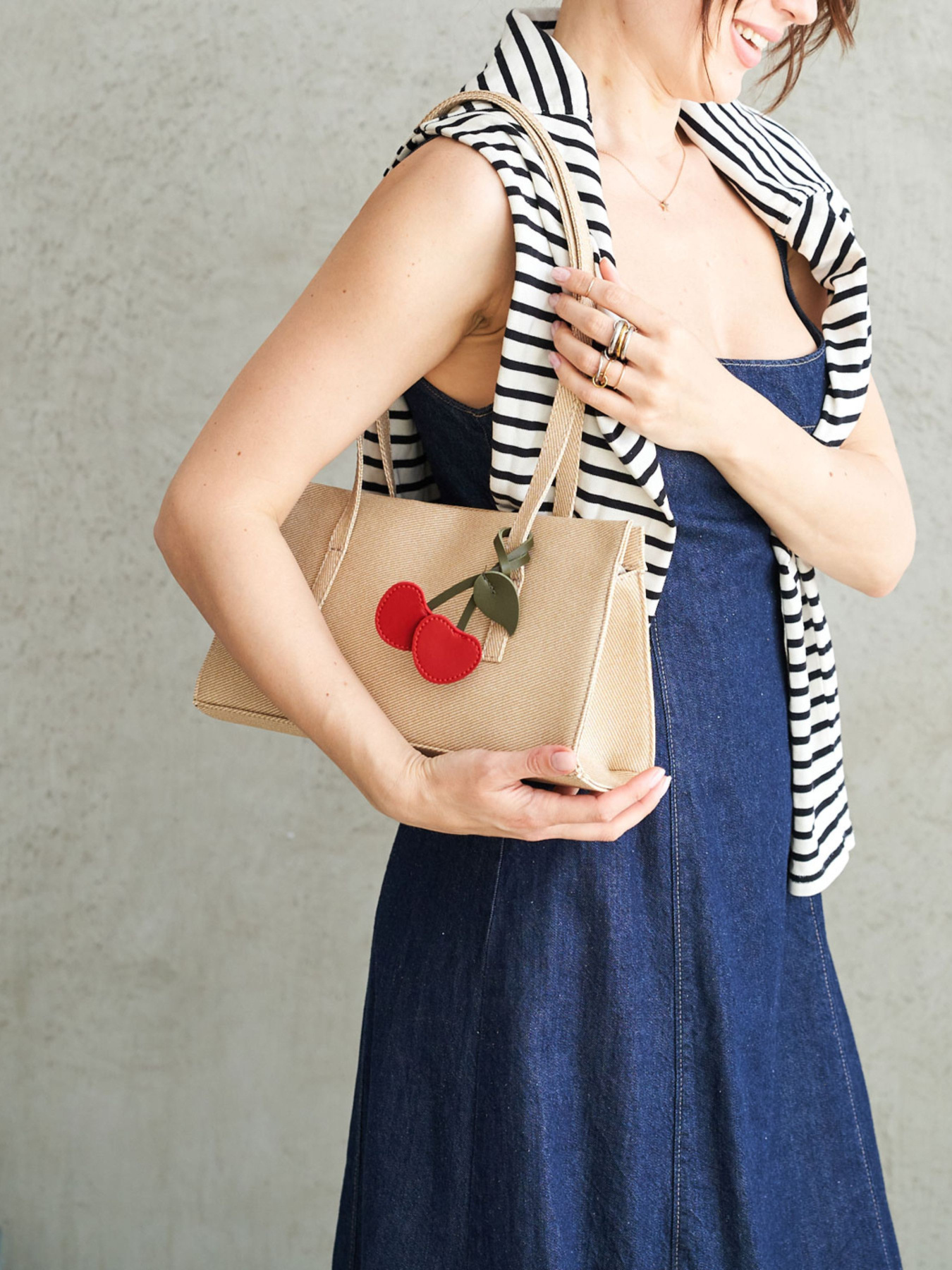 Сумка WeLassie модель zhnocha-sumochka-luanna-bezhevij Фото